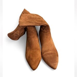 Universal Thread Tan Suede Ankle Booties